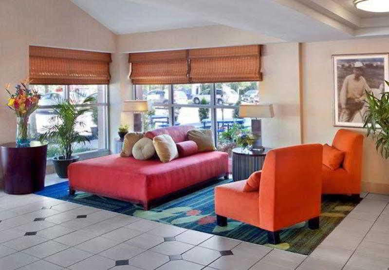 Fairfield Inn By Marriott Еймсбері Екстер'єр фото